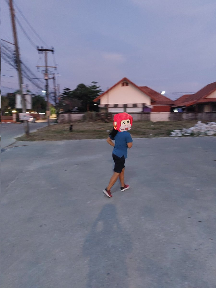RGT_TheCrypto's tweet photo. On Christmas Eve 24th, I Run with my family for 2.4km and wish you all healthy both physical and mental. Big love.
@Apetimism
#Apetimism #Apexercise #RunForCandyCane2022 https://t.co/0TsRKyNxQK