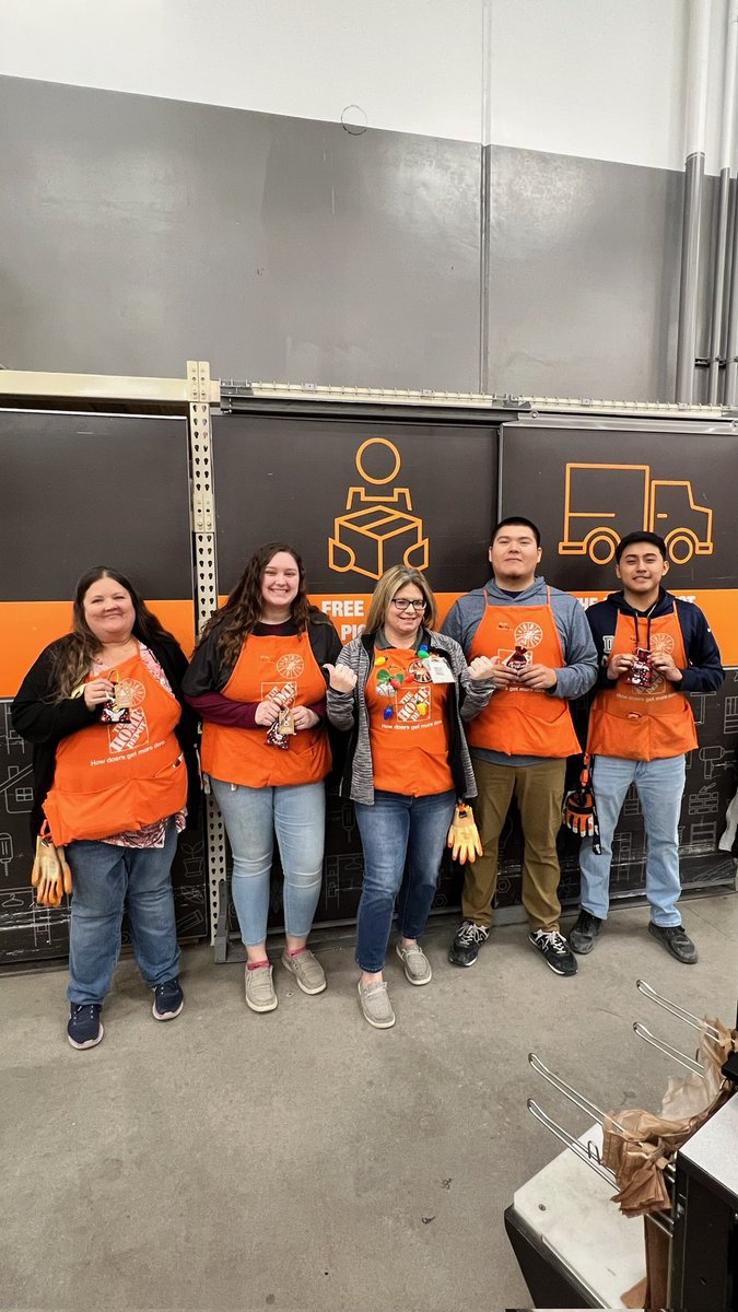 Samantha McAnany tweet media