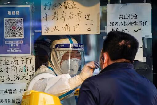 feedmileapp's tweet photo. China promptly censored state media "Sixth Tone" report questioning the official Covid-19 death toll.
#feedmile #china #covid19 #deathToll #sixthTone #censor https://t.co/1OsHcVC2fN