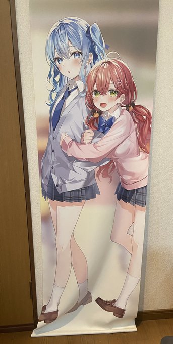 お試しで作った等身大タペ
実物見ると迫力ある 