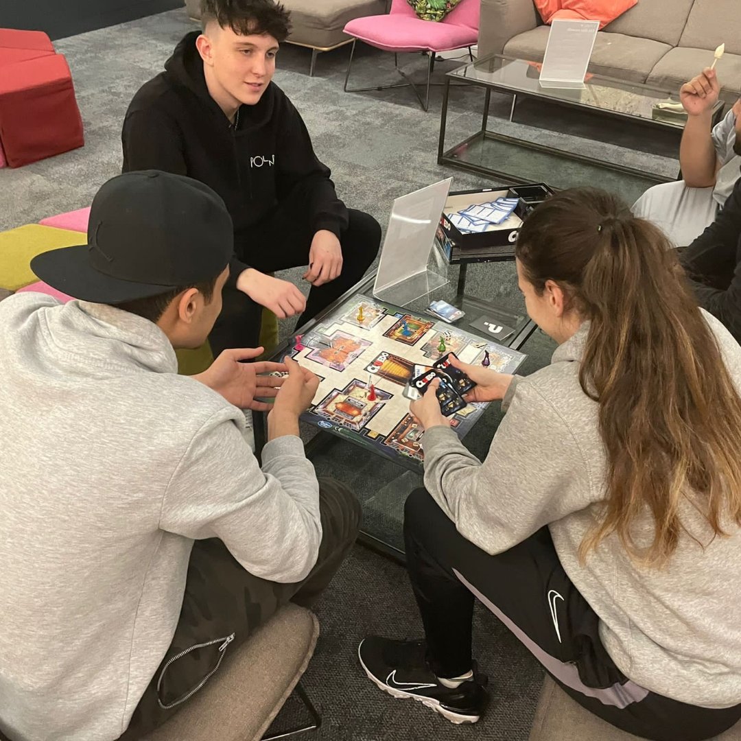 iconinc_uk's tweet photo. Staying with us for Christmas? Don’t worry! We still have lots going on. 😝

Christmas Eve
🍕Pyjama Party 
Christmas Day
🥐 Special Breakfast 
🕹️ Cheeseboards and Board Games

#iconinc #student #studentaccommodation #luxurystudentaccommodation https://t.co/kAjVV2KRGL