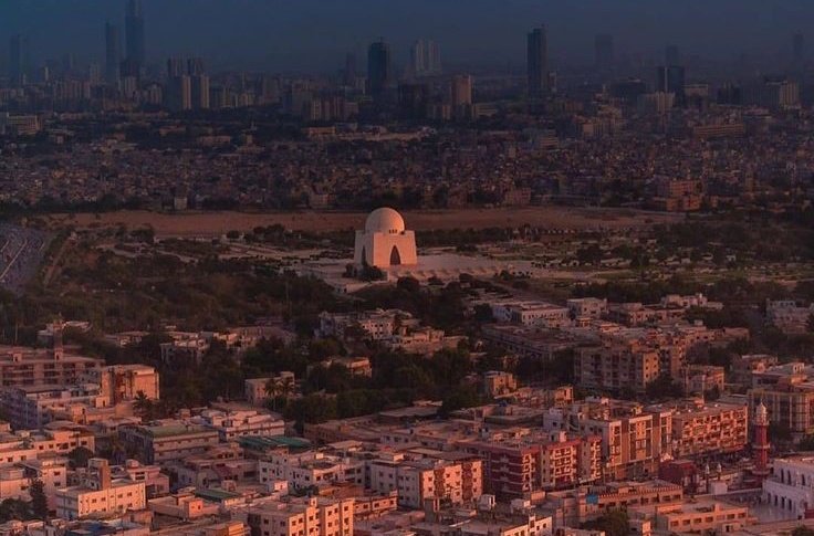 Asho_ayash's tweet photo. زمین تو بہت تھی ہم سب چھوڑ آںٔے ہیں🏳️
بڑی آب و تاب تھی ہم منہ موڑ آئے ہیں🏳

کہنے کو تو پورا ہندوستان ہمارا تھا🏳️
جناح نے پکارا ہم دوڑ آںٔے ہیں 🏳️

#MuhajirCultureDay2022 

#MuhajirCultureDay 🏳💚 https://t.co/qYmo8ykkAv