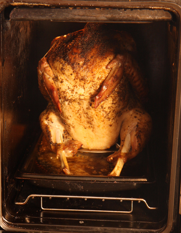MyCookipedia's tweet photo. #RoastingTime
#Turkey
Say when to serve the roast🦃we'll give temperature and when to put in oven
#easy
►https://t.co/t3KbnLEwk4 https://t.co/6nCogyzSR2
