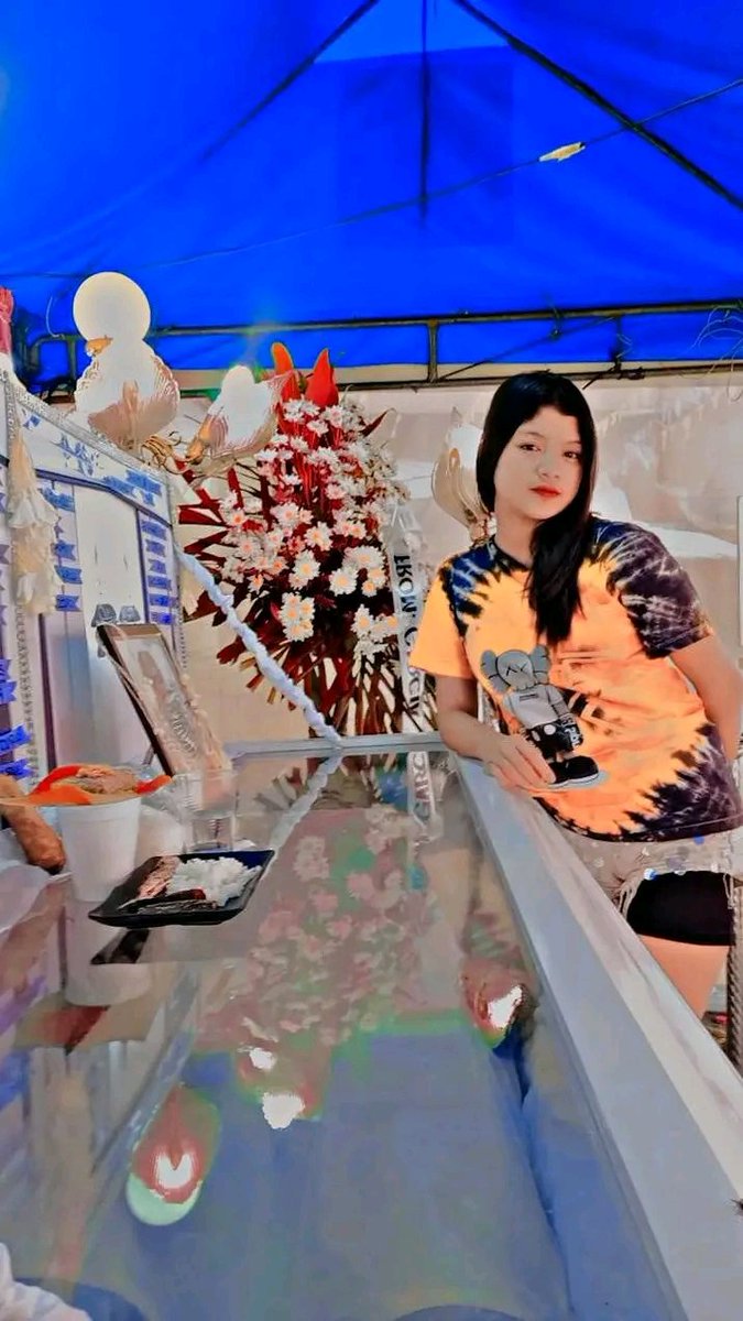 yelsexc's tweet photo. unang paskong wala ka wowa ko merry christmas sayo mahal na mahal kita imissu magparamdam ka naman.😕😕 https://t.co/nVtzmDP5bJ