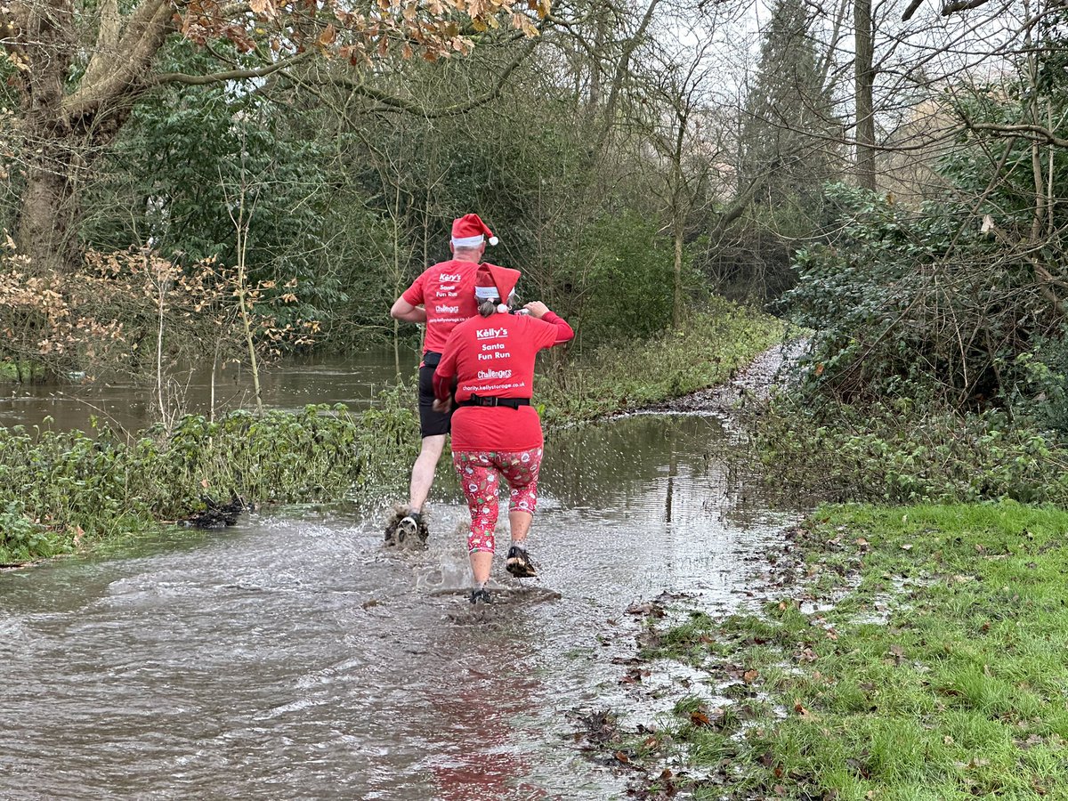 Woking parkrun tweet media