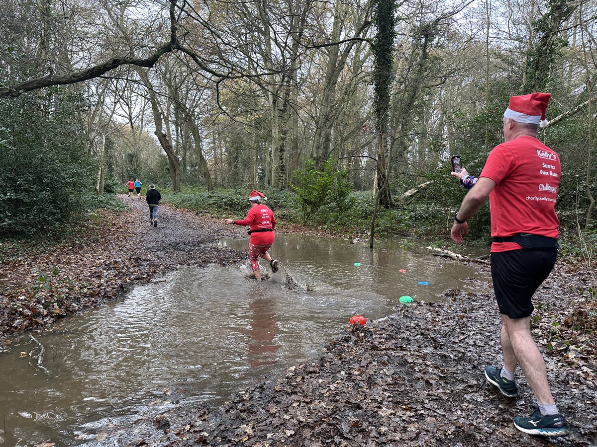 Woking parkrun tweet media