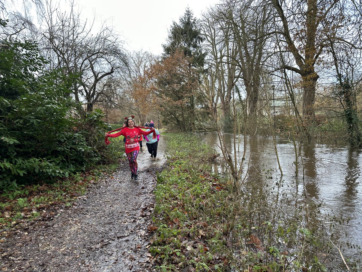 Woking parkrun tweet media