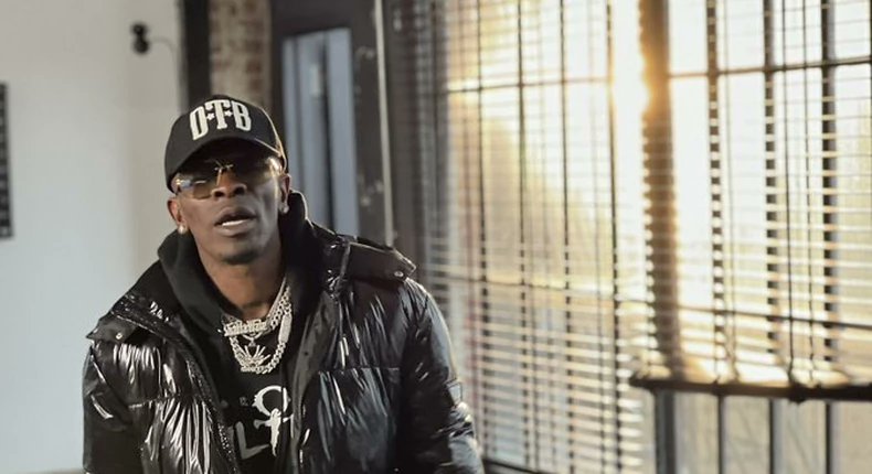 PulseGhana's tweet photo. Shatta Wale hails Stonebwoy after Bhim concert https://t.co/GUgQLRoWR9 https://t.co/DfqHO5schM