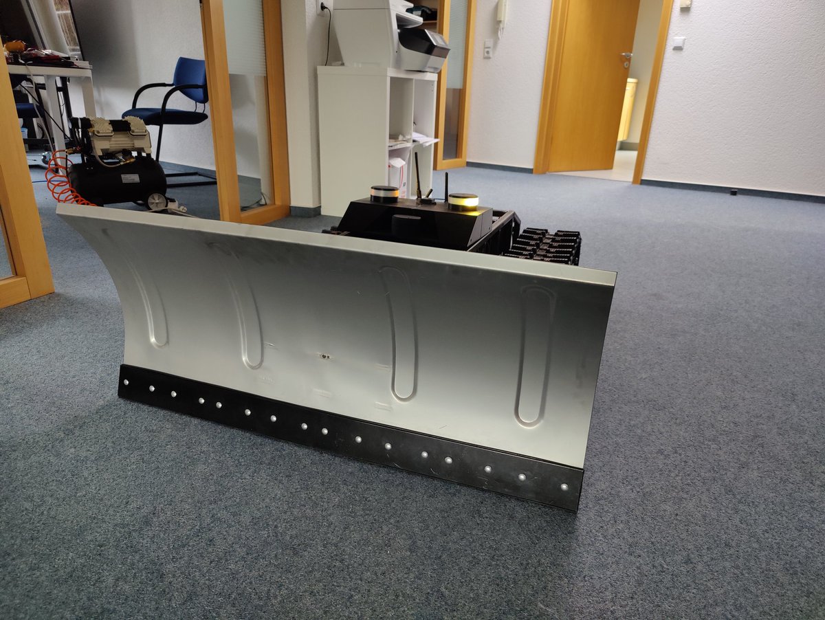 Sven Arnold tweet media