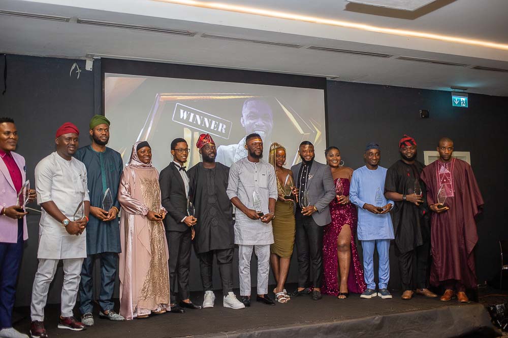 HakeemOnasanya's tweet image. To whom much is given, much is expected 

Indeed an honor to have been recognised, nominated and won the award as the Youth Advocate of the Year at the 2022 Lagos Youth Awards. Thanks to everyone who voted