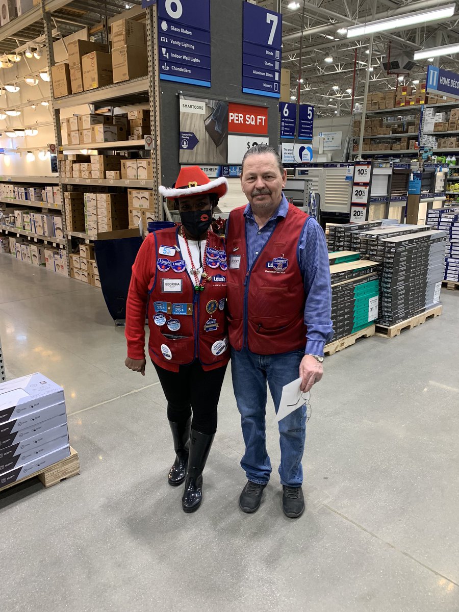 Katie Strom tweet media