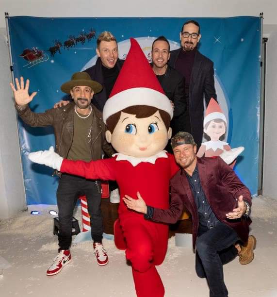 KrisztiNickBSB's tweet photo. Merry Christmas to my boys! π
ππΌβ€οΈβ€οΈβ€οΈβ€οΈβ€οΈβ€οΈ @backstreetboys @nickcarter @aj_mclean @kevinrichardson @howied @brian_littrell #AVeryBackstreetChristmas #MerryChristmas #MerryChristmasEve #MerryXMas #MerryXMas22 https://t.co/jjm3G2kBFg