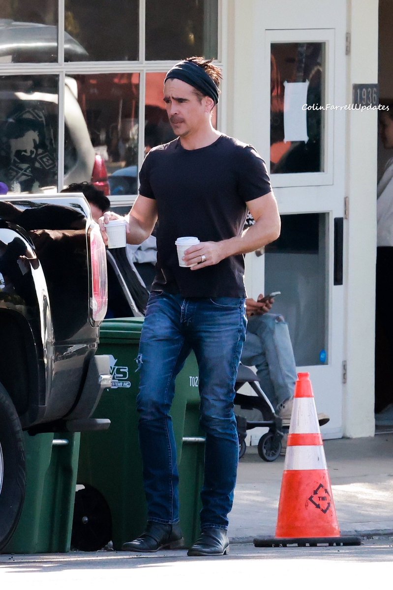 Colin Farrell Updates💚🤍🧡Fan Page on Twitter "More new pics! ☕️