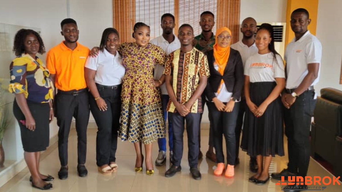 lynbrokgh's tweet photo. Staff of Lynbrok Company Limited breaks for the Christmas and New Year holidays after a fulfilled year.

#excellenceinservicedelivery
#higherheights
#joyshared https://t.co/hhUuCv0ZH4