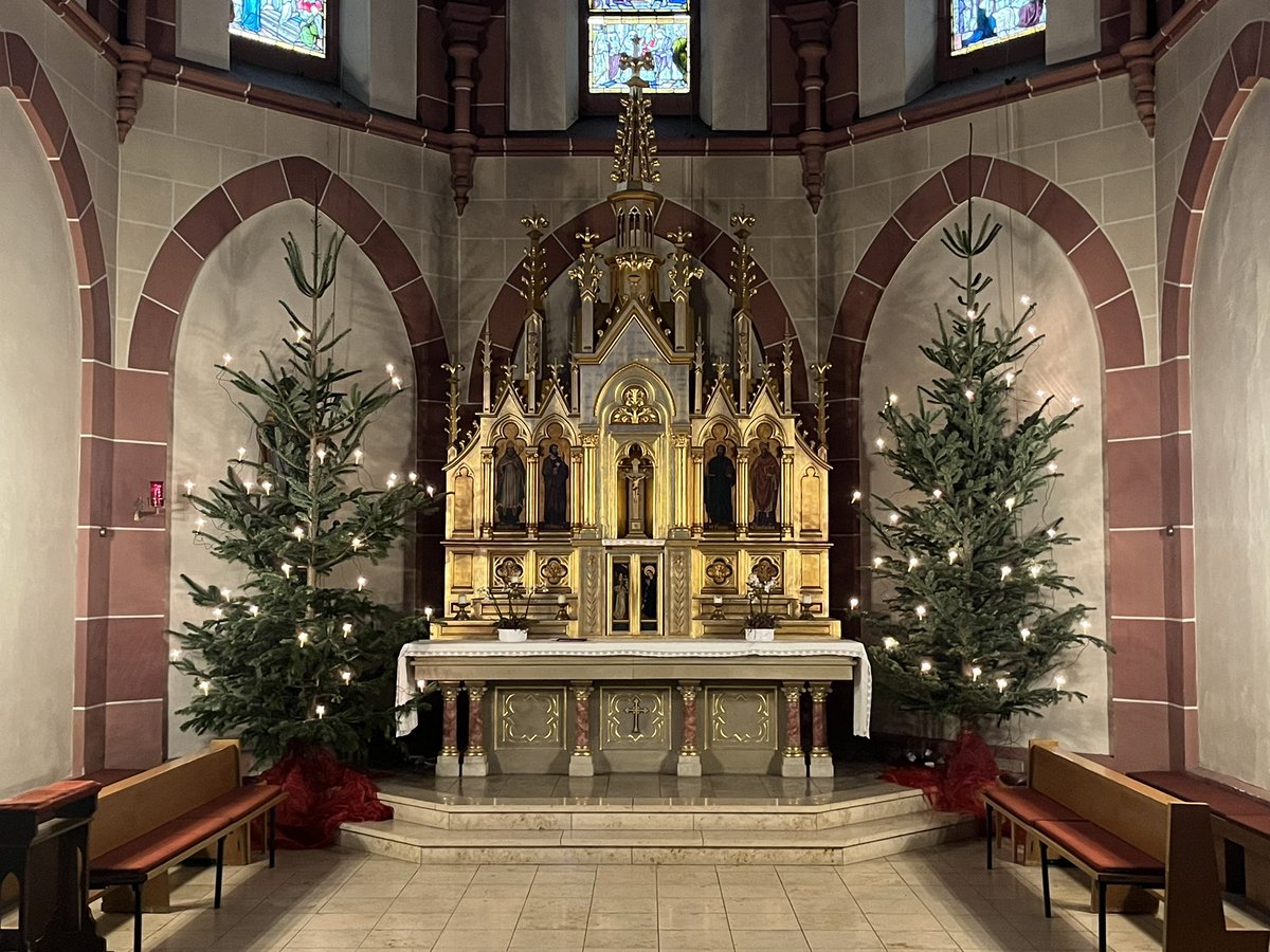 ErhardWS's tweet photo. Best wishes for a blessed Christmas Eve to all of you tonight https://t.co/gPbgxKcMNV