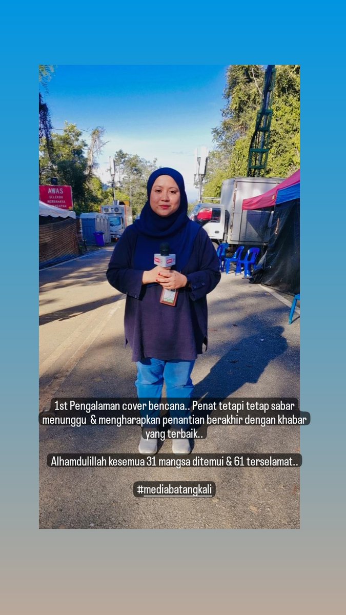 meowmisro's tweet photo. Alhamdulillah... Balik dr Perak aritu terus cover hari k-2 operasi.. Sehingga hari ini sblm tukar shif tghari tadi.. Alhamdulillah ptg team SAR jumpa body ke-31.. Next cover mana plak 😉.. https://t.co/AgtmgpHOrY