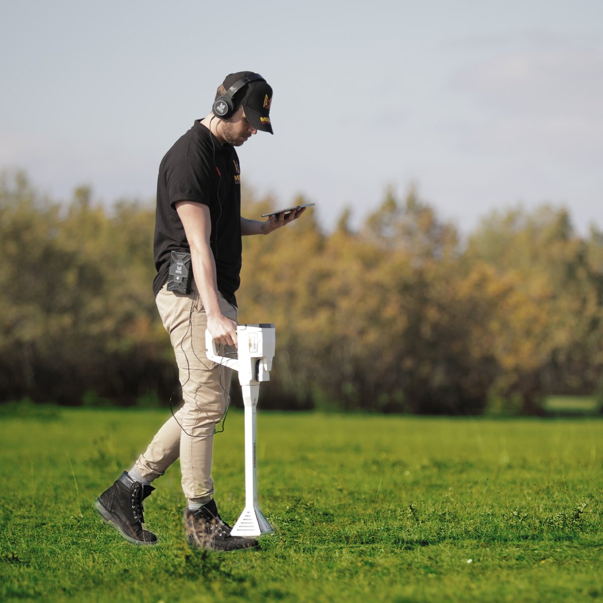 MegaDetection20's tweet image. Phoenix is a 3D ground scanner with a completely new ground scanning technology that ensures faster and more accurate results in finding and detection of ancient treasures and burials at very great depths.

Phoenix Product Page :
megalocators.com/p/phoenix/

#Phoenix 
#megadetection