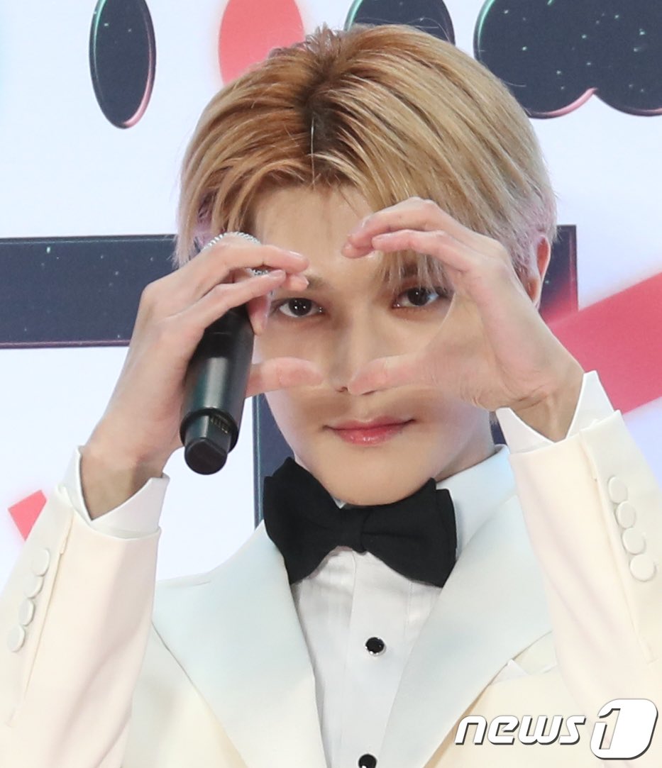 SM_NCT's tweet photo. [PRESS] 221224 #NCT127 at the 2022 SBS Gayo Daejeon Red Carpet

#TAEYONG (3) https://t.co/vbkWshVxab
