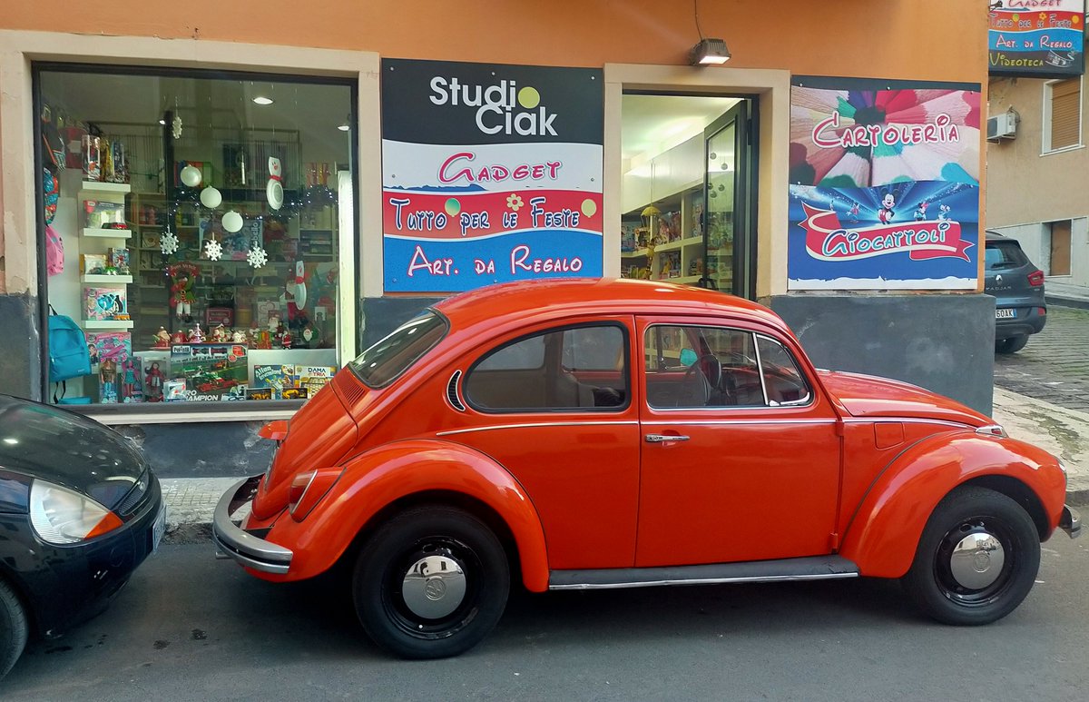 Studio Ciak augura Buone Feste a tutti! ❤️⛄️🎄 #Volkswagen #Maggiolino #Käfer #Beetle
