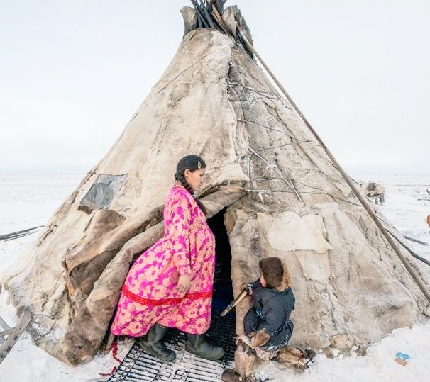 'Lena and her daughter' by Siberian photographer Evgenia Arbugaeva who lived with, and documented, nomadic reindeer herders #womensart