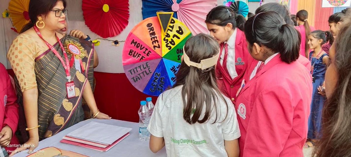 smilefoundation's tweet photo. If a child handholds another, miracles can happen!
A Christmas Carnival was conducted for Mission Education (IPER) school children under Smile Foundation’s Child for Child initiative at Shaw Public School in Kolkata.
#ChildforChild https://t.co/0jdhcDaVjp
