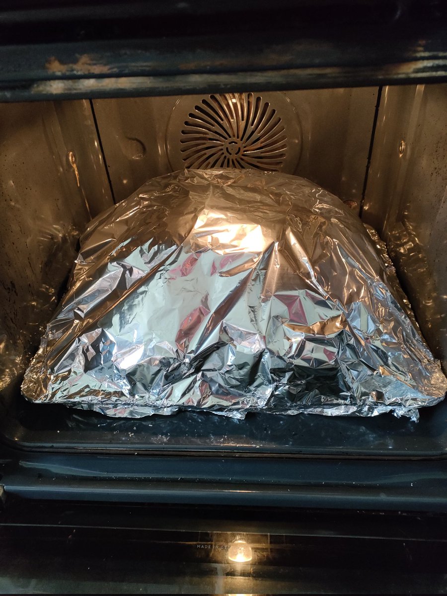 HelenRees59's tweet photo. So my monster from @laswernfarm nearly ready for the oven, and settled in the oven for a lovely slow roast. Home reared with love ! #local #homereared #lowfoodmiles https://t.co/0UIfGpjWbC