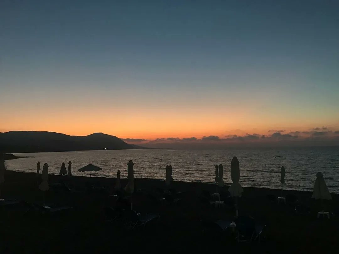 Cyprus4Holidays's tweet photo. When the sun sets, the landscape transforms into something magical 😍

📍 Paphos, #Cyprus

📸 @Cyprus4Holidays

#Cyprus4Holidays #paphos https://t.co/ZjzNPQE5uy