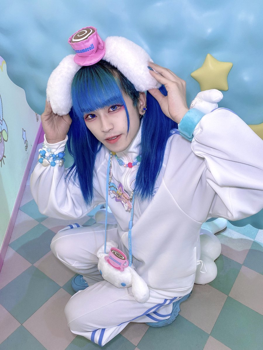 toyboy_daigo's tweet photo. ピューロのオレ全部可愛いくてどれ載せようか迷うから全部載せちゃう🤦🏻‍♂️💙☁️ https://t.co/SaFIXvrJh1