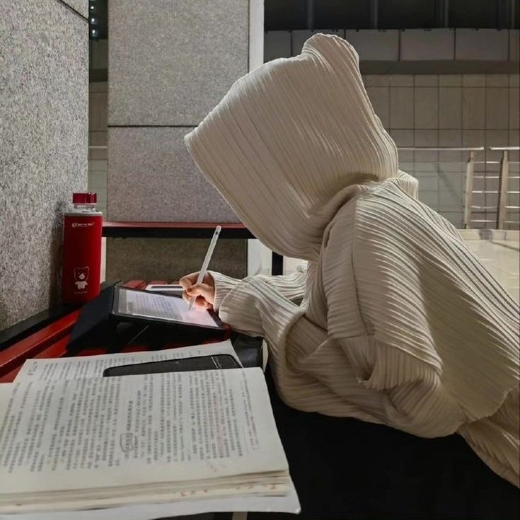 issystudies's tweet image. [refeito] DICAS BÁSICAS DE COMO RESOLVER QUESTÕES DE HISTORIA NO ENEM E VESTIBULARES

uma thread para o studytwt e studytwtbr

[#studytwtbr | #studytwt]