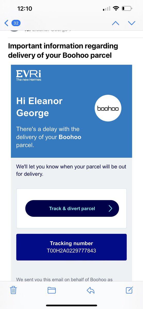 mentalnieke's tweet photo. @evridelivery you have ruined my son’s Christmas. Next day delivery from 21st still not arrived. Other parcel destroyed. I haven’t spare money to buy more. #absolutelyawfulservice #disgusting https://t.co/gsSriSAVzL