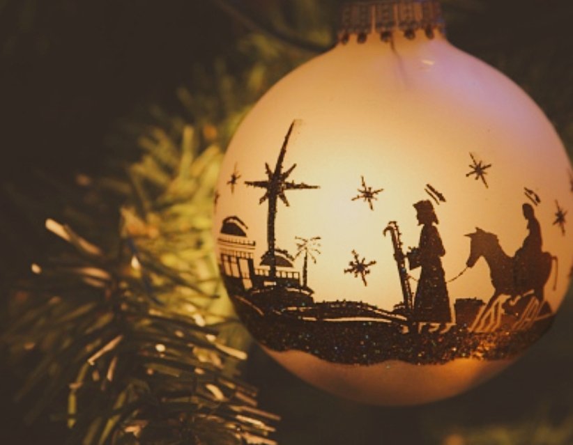 bthcc_college's tweet photo. Wishing all families near & far a wonderful Christmas Eve
#MerryChristmas #JesusChrist #Bethlehem #OhHolyNight #Faith #SaviourisBorn https://t.co/z15EVEI798