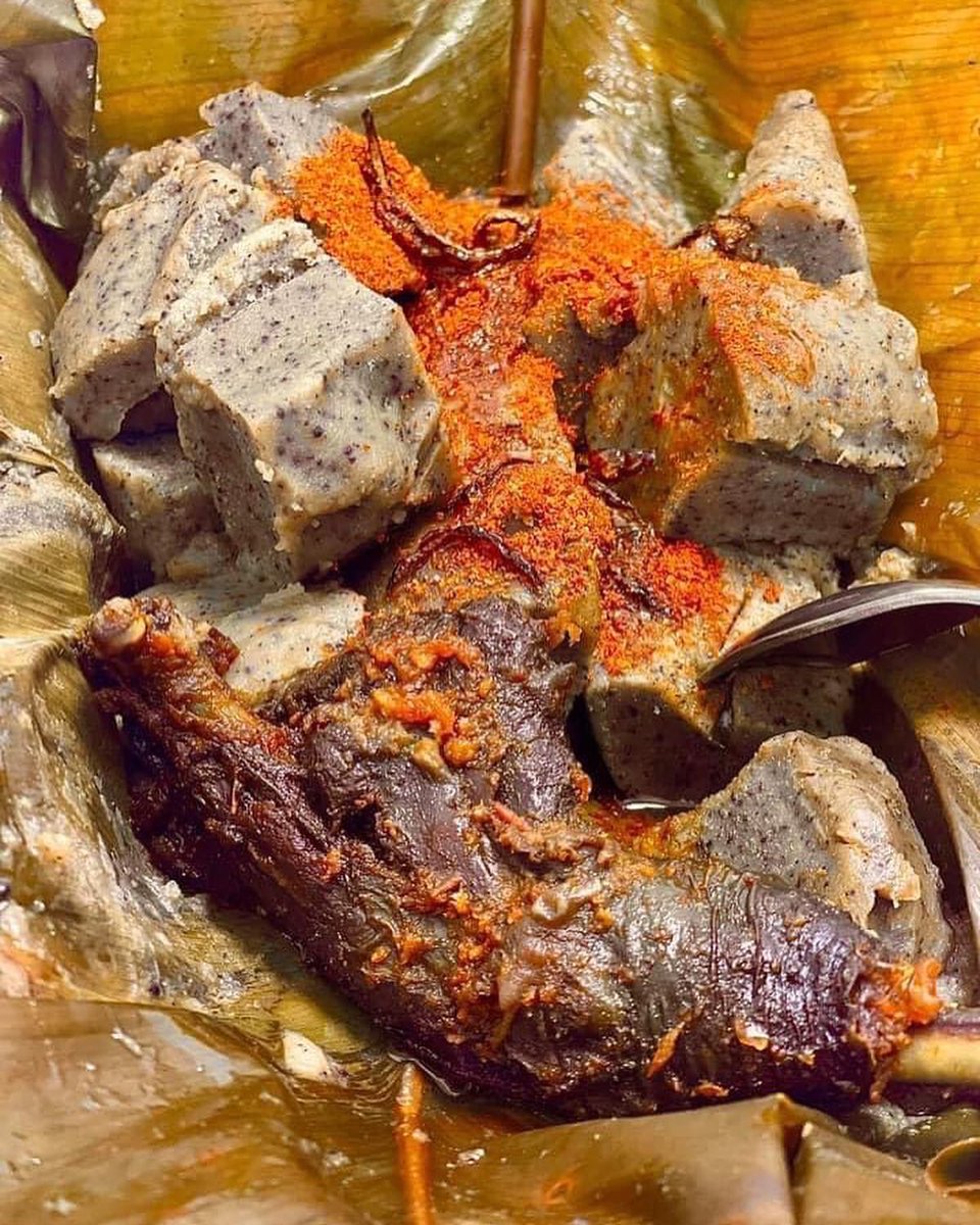 DawadawaJollofD's tweet photo. Season greetings from DJD.๐๐๐
We are available this to serve u delicious #dawadawajollof #tubani and #tuozafi this holidays.
โ๏ธ0249517108
๐Dawadawa Jollof delight adenta
Blacko | Konongo Zongo | Sarkodie | Sam George | Shatta Wale | Stonebwoy | Black Sheriff | King Promise https://t.co/wAxvsYVUDl
