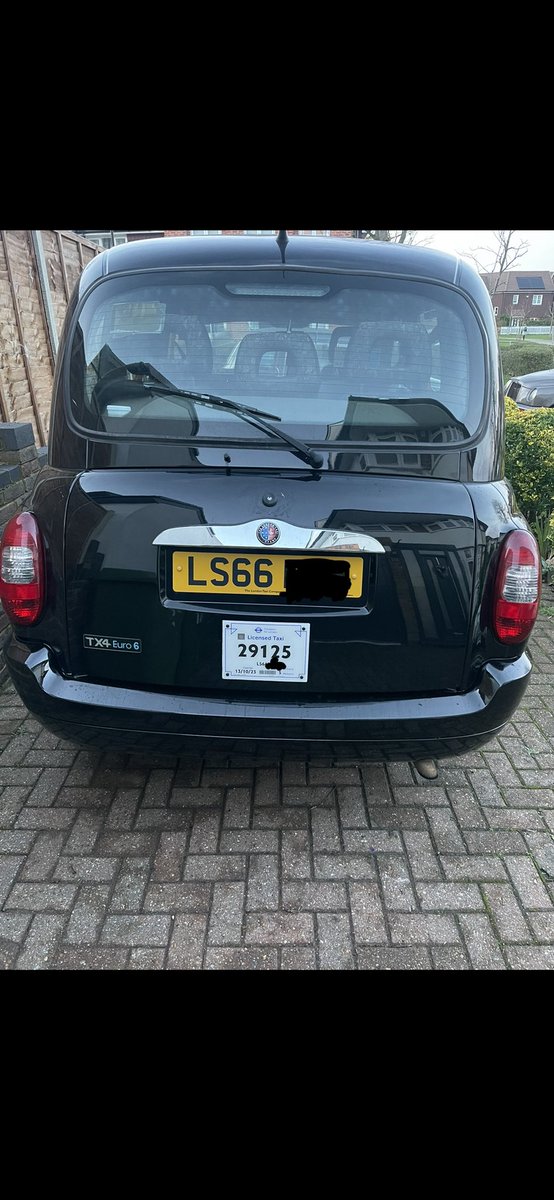 donssautos1's tweet photo. For sale 66 reg tx4 black elegance one owner from new full service history TFL plated till October 2023 mileage is 154k for more information DM me https://t.co/bjTA311r5C