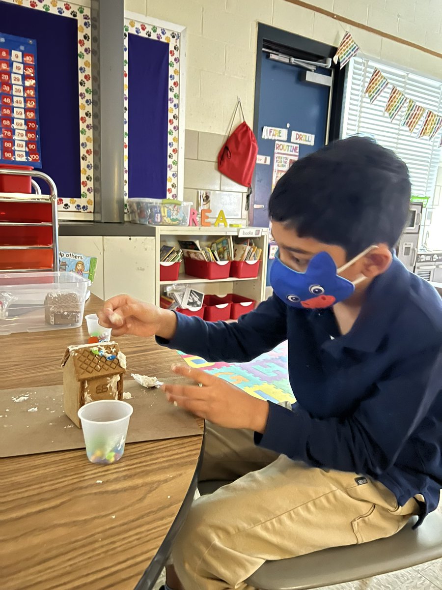 Angela Shea tweet media