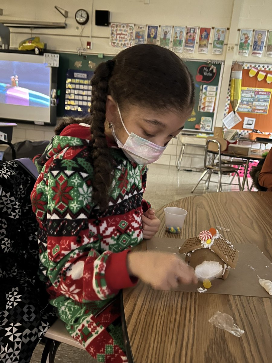 Angela Shea tweet media