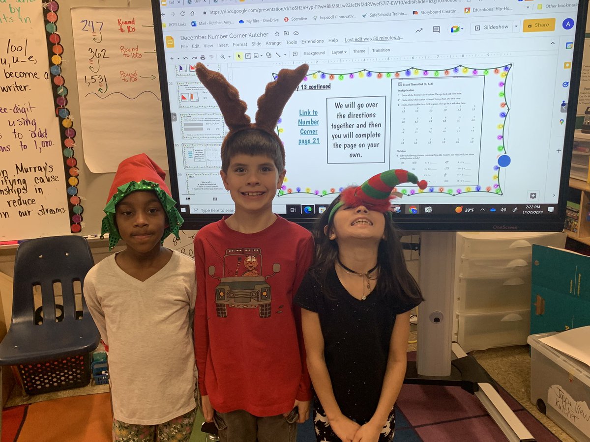 amkutcher's tweet photo. Festive Spirit Week 😊❤️ https://t.co/6xMAwToUDF