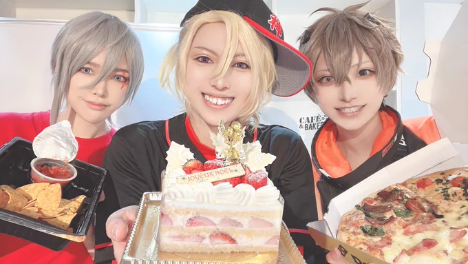 EN / コスプレ服装の連絡網が回ってこなかったENでクリスマスイブ会したよー!1224円以内のプレゼント交換とボドゲめっちゃ楽しかったー!!!鮫まっきー女将 