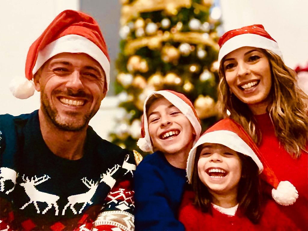 Ovunque voi siate…Buon Natale da tutti noi! 🎁🎄 🎅🏻

#buonnatale #merrychristmas #merrychristmas🎄 #family #famiglia #felicità #family #gratitude #buonefeste #AspettandoNatale #natale2022