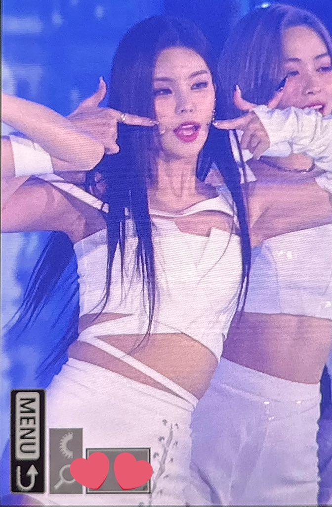 221224 가요대전 프리뷰 

#있지 #ITZY #예지 #YEJI