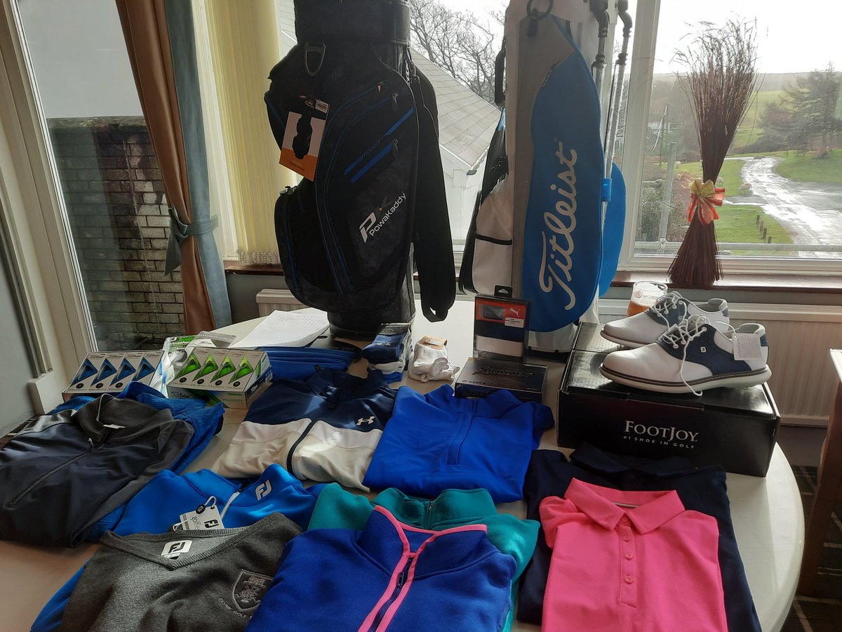ClyneGolfClub's tweet photo. Great turnout for today's Christmas Eve shotgun start with 20 teams playing.
Many congratulations to Dean, Brad and the two Neil's who won with 86pts.
Thanks to Joanne for an excellent buffet and to Matt for organising. https://t.co/Ed0tw5qzEc