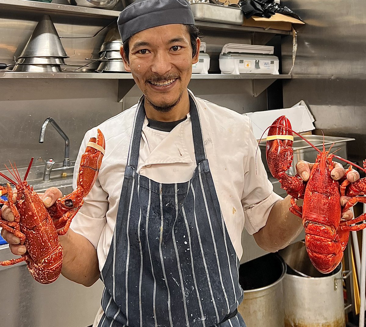 Stubbsrest's tweet photo. Sam still smiling after  preparing  100 lobsters!! https://t.co/yOBBM8ejAn