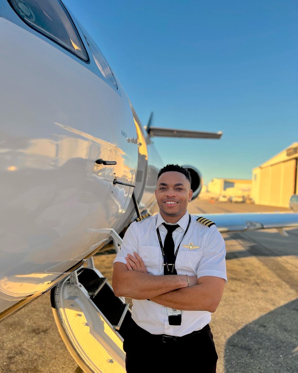 ObsLiving's tweet image. Captain on the HS125🛩️

i Thank God for this, proud moment