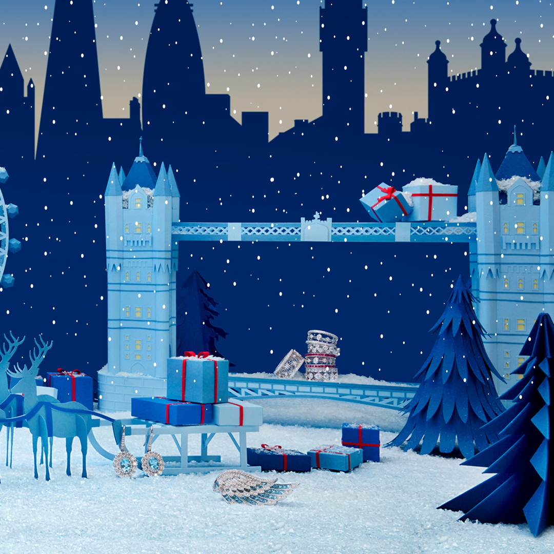 Let the festivities commence.

There's still time to get your last-minute gifts. Our flagship London store is open until 5pm today.

Link in bio.

#Garrard #12JewelsOfGarrard #GiftMeGarrard 

London scene created by paper artist <a href="/_sarah_matthews/">Sarah Matthews</a>.