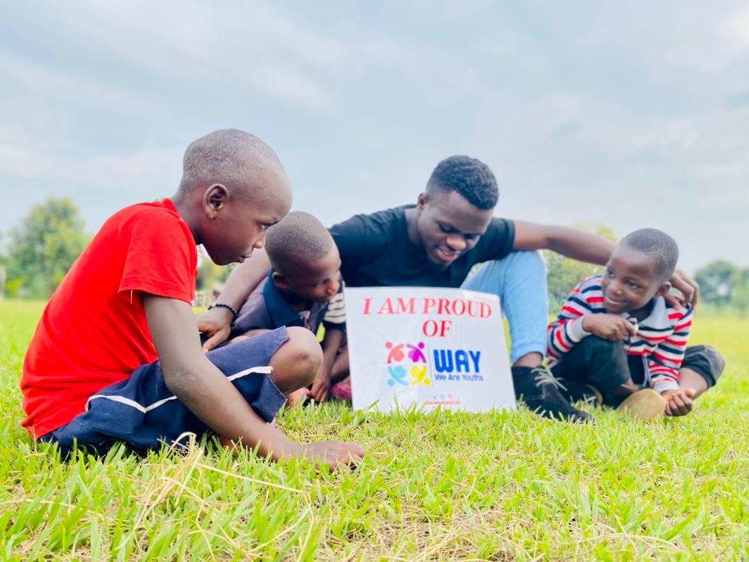 WeAreYouthsUg's tweet photo. Young people's happy brand. @WeAreYouthsUg
#WAYcharityDrive https://t.co/BodTVFdtQm