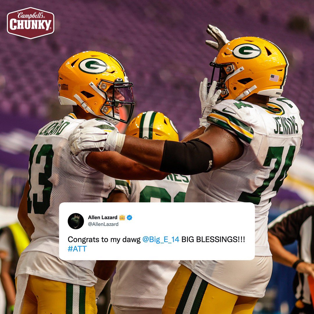 packers's tweet photo. A #welldeserved extension for @Big_E_14! 

#GoPackGo | #LunchtimeHalftime https://t.co/ZziA3ptw1f