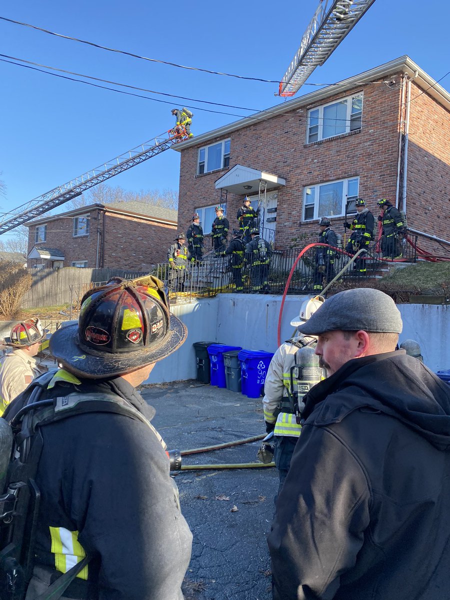 LOCAL_718's tweet image. Great seeing Local 718 President Sam Dillon on scene at the 1 alarm fire in Brighton. In 15 degree weather, listening to our members at incidents so important in representing them.