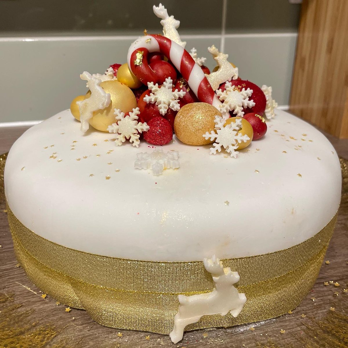 Hours of cake faff later…