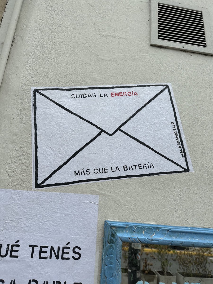 Erin Mee tweet media