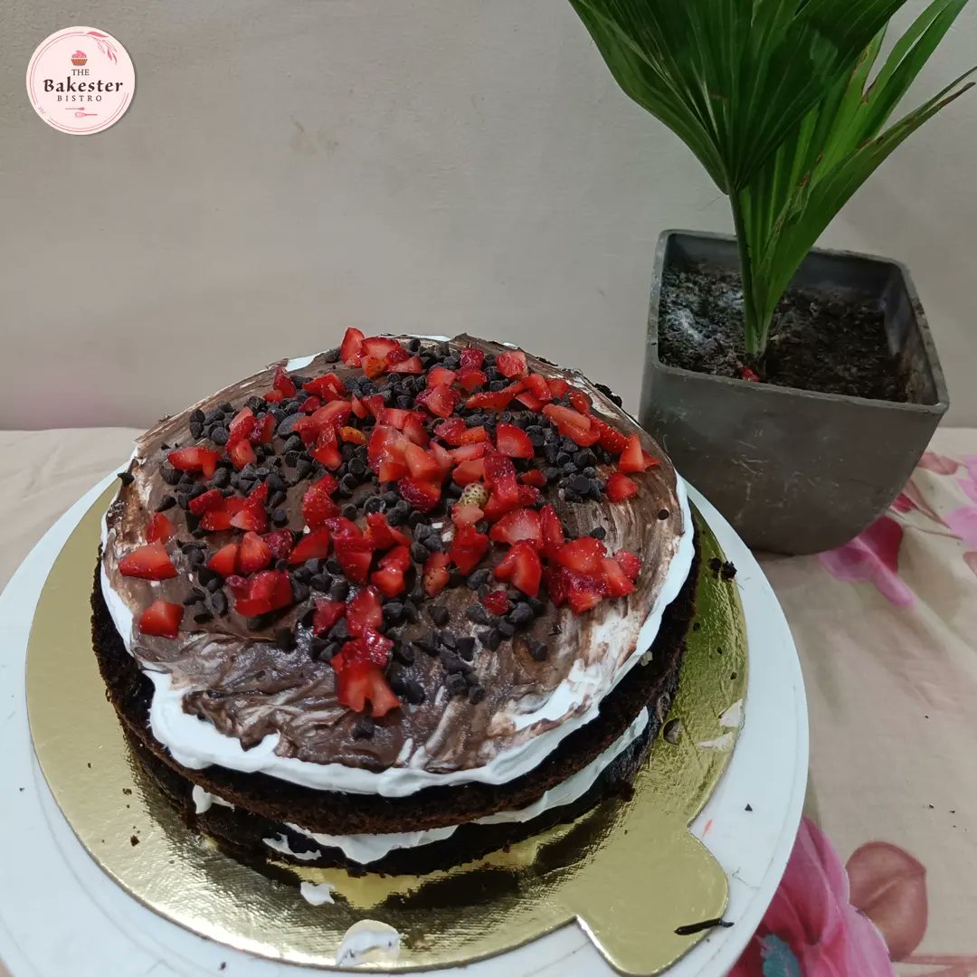 _bakesterbistro's tweet photo. Strawberry is a superfood, naturally sweet and juicy. Have a Strawberry Cake Day.
.
.
Follow @_bakesterbistro for more
.
.
#thebakesterbistro #instadaily #instagrambakery #homebakers #delhihomebakery #freshlybakedeveryday #freshcakes🎂 #egglesscakes #lovethemecake #tasteofhome https://t.co/0hZheWRGjD