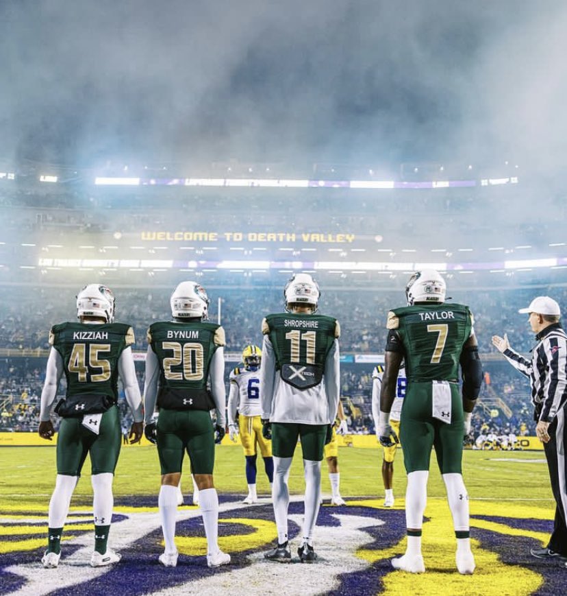 Blessed to receive a offer from <a href="/UAB_FB/">UAB Football</a> <a href="/CoachHenDo88/">Tristan Henderson</a> <a href="/AllenTrieu/">Allen Trieu</a> <a href="/CoachHouston614/">Coach Houston</a> <a href="/CoachJamesLee/">James Lee</a> @CoachAD48 
#WeAreKipp